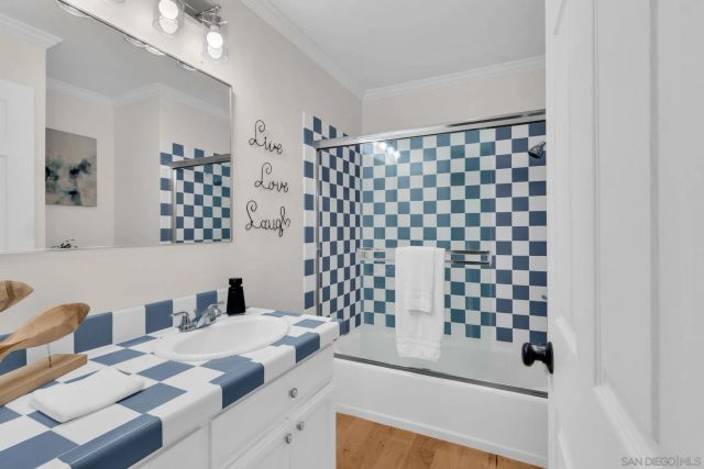 5710 Baltimore Dr 429, La Mesa, CA 91942