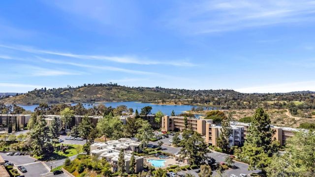 5710 Baltimore Dr 429, La Mesa, CA 91942