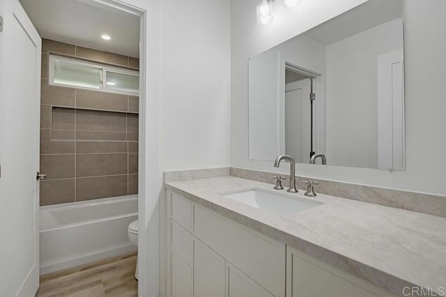 6448 Glidden St, San Diego, CA 92111