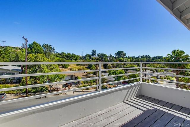 6448 Glidden St, San Diego, CA 92111