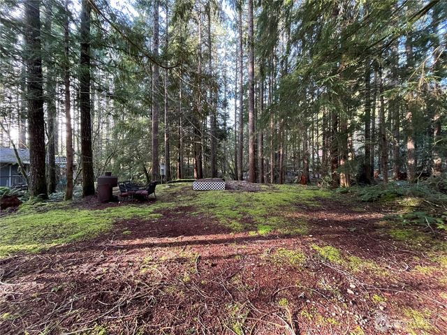 101 N Duckabush Loop W, Hoodsport, WA 98548