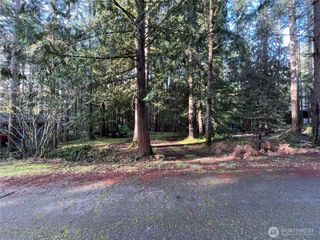 101 N Duckabush Loop W, Hoodsport, WA 98548