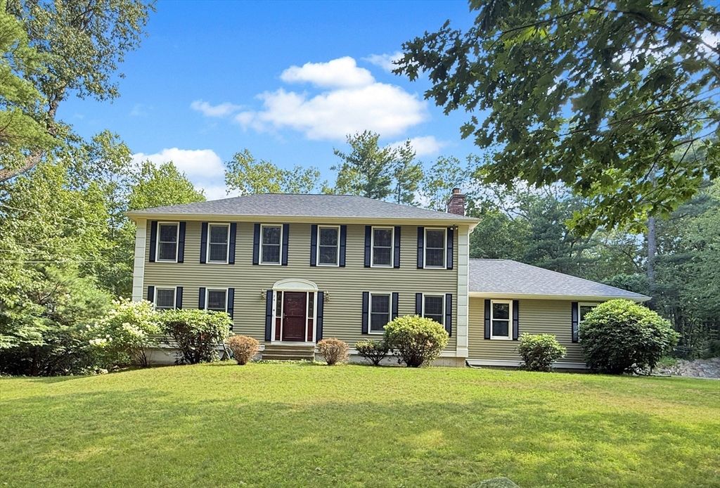 54 Gilmore Rd, Southborough, MA 01772