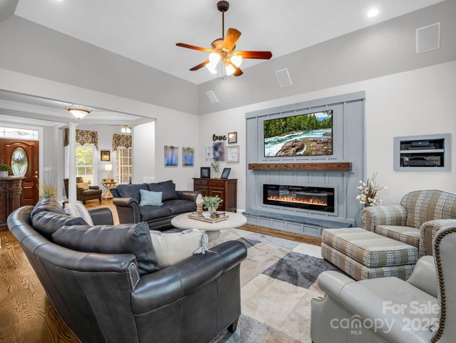 1009 Pearidge Road, Bostic, NC 28018