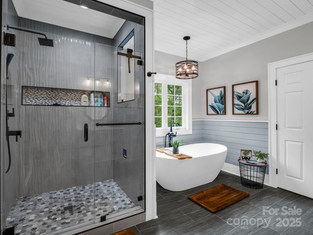 1009 Pearidge Road, Bostic, NC 28018