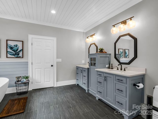 1009 Pearidge Road, Bostic, NC 28018