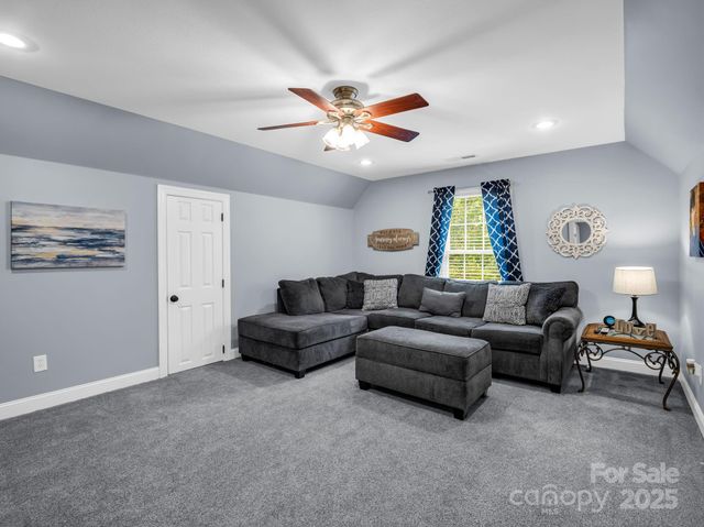 1009 Pearidge Road, Bostic, NC 28018