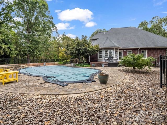 1009 Pearidge Road, Bostic, NC 28018