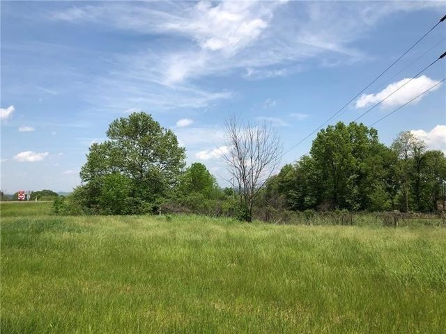 2328 W State St, Union Twp, PA 16101