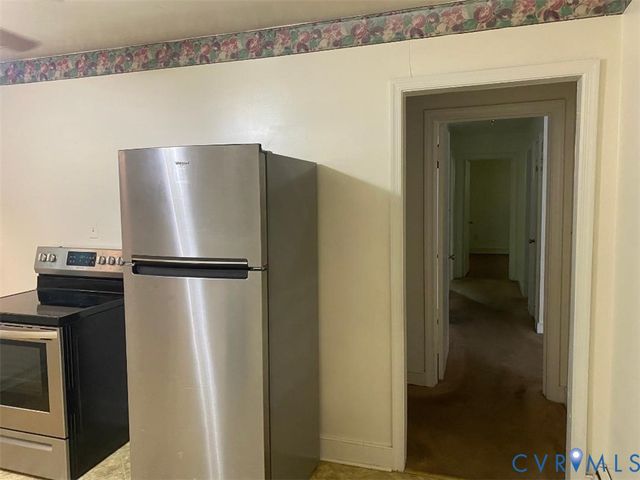 2716 Rollingwood Rd, Petersburg, VA 23805