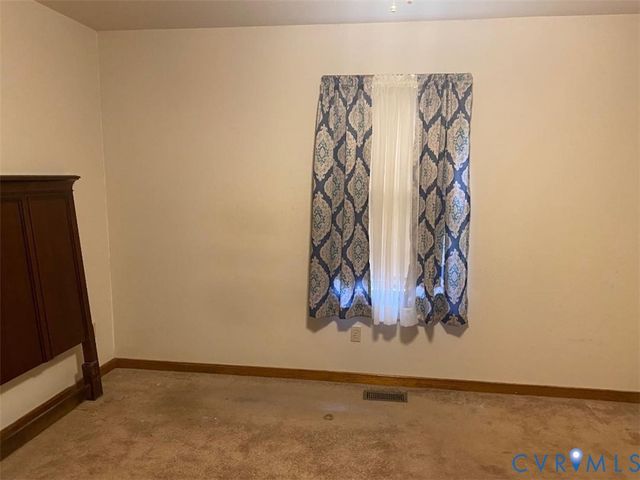 2716 Rollingwood Rd, Petersburg, VA 23805