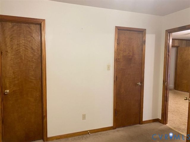 2716 Rollingwood Rd, Petersburg, VA 23805