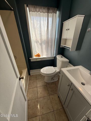 1352 7th Avenue, Watervliet, NY 12189