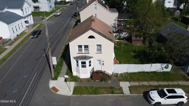 1352 7th Avenue, Watervliet, NY 12189
