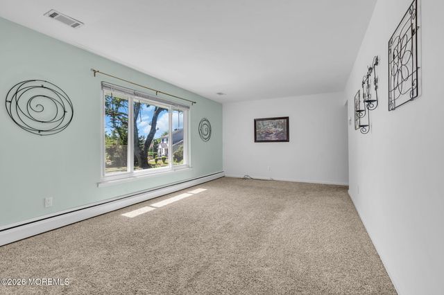30 Richard Terrace, Red Bank, NJ 07701