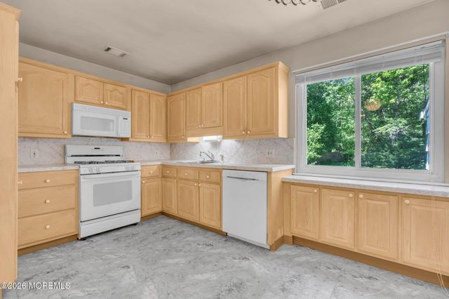 30 Richard Terrace, Red Bank, NJ 07701