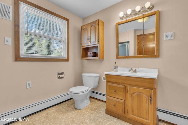 30 Richard Terrace, Red Bank, NJ 07701