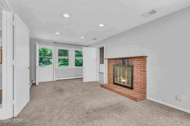 30 Richard Terrace, Red Bank, NJ 07701