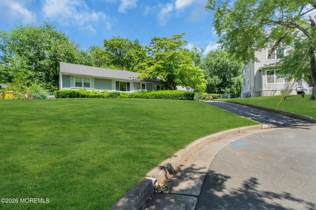 30 Richard Terrace, Red Bank, NJ 07701