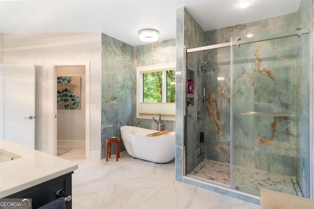 2541 Club Drive, Greensboro, GA 30642