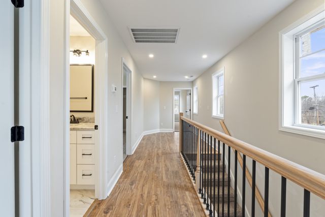 83 Charlotte Rd, Clarksville, TN 37040