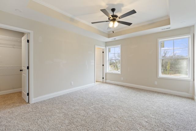 83 Charlotte Rd, Clarksville, TN 37040