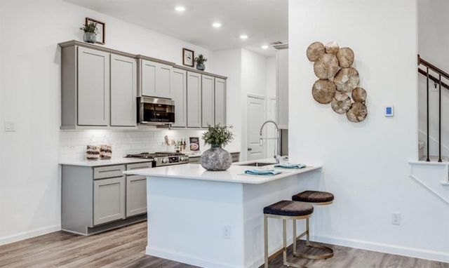 2219 Via Cami Lane, Houston, TX 77051