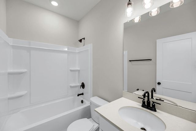 340 Trailmore Lane, Summerville, SC 29486