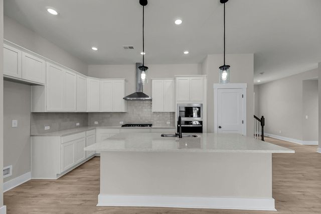 340 Trailmore Lane, Summerville, SC 29486
