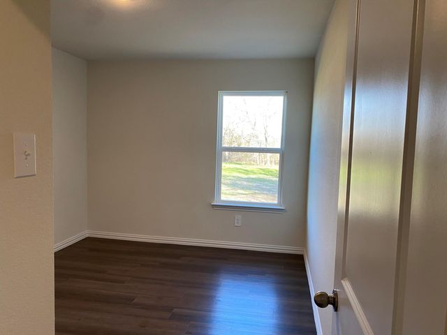 2203 Henry Street B, Greenville, TX 75401