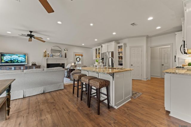 7953 Pipes Ln, Ethel, LA 70730