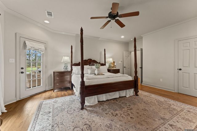 7953 Pipes Ln, Ethel, LA 70730