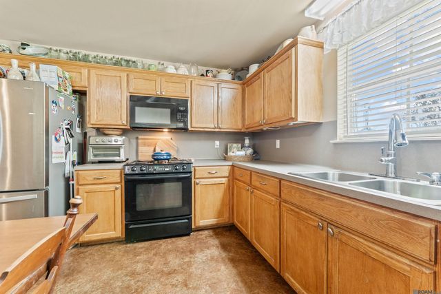 7953 Pipes Ln, Ethel, LA 70730