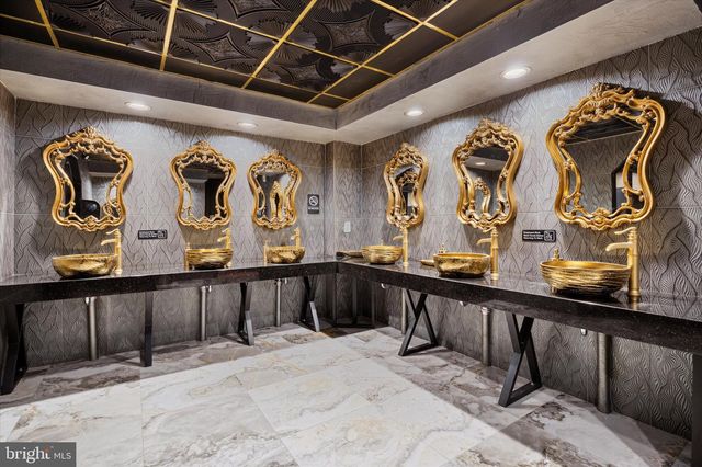 2154-72 BRIDGE ST, Philadelphia, PA 19124