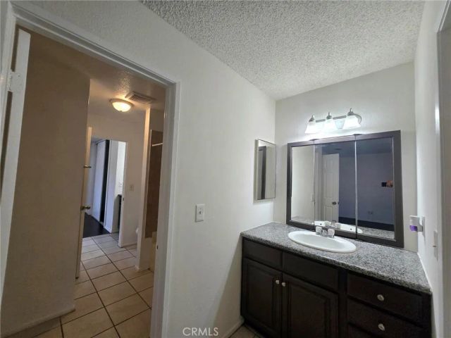 1614 S Campus Avenue E, Ontario, CA 91761