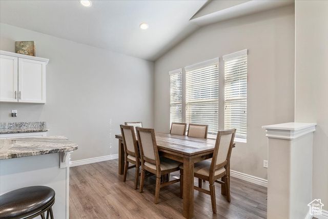 1427 S MOUNTAIN VIEW CT, Woods Cross, UT 84087