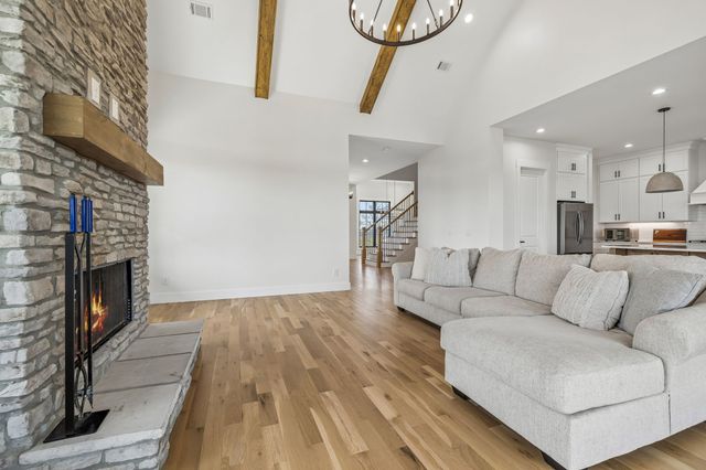 225 Boat Dock Rd, Hartsville, TN 37074