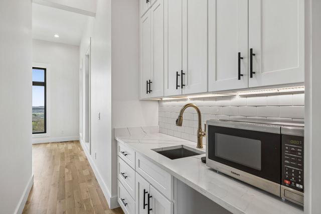 225 Boat Dock Rd, Hartsville, TN 37074