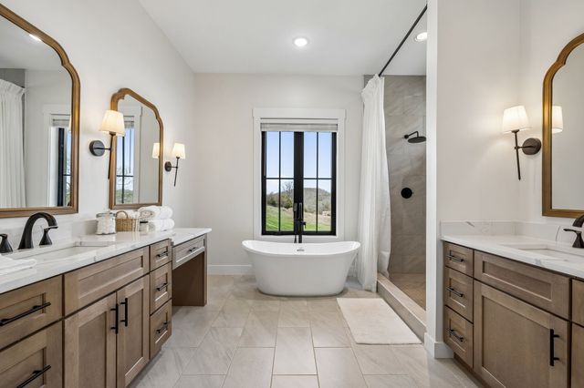 225 Boat Dock Rd, Hartsville, TN 37074