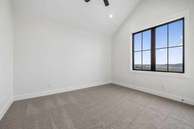 225 Boat Dock Rd, Hartsville, TN 37074