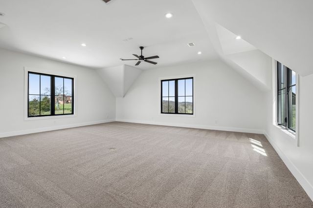 225 Boat Dock Rd, Hartsville, TN 37074