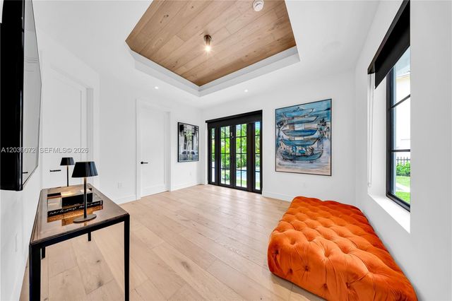 5111 Alhambra Cir, Coral Gables, FL 33146