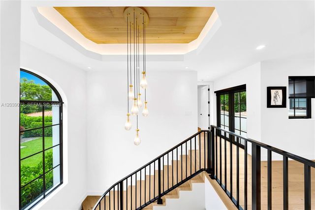 5111 Alhambra Cir, Coral Gables, FL 33146
