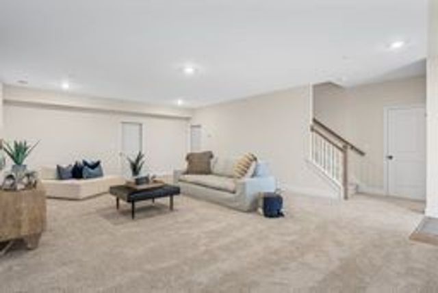 468 Buckwood Ave, Thompsons Station, TN 37179