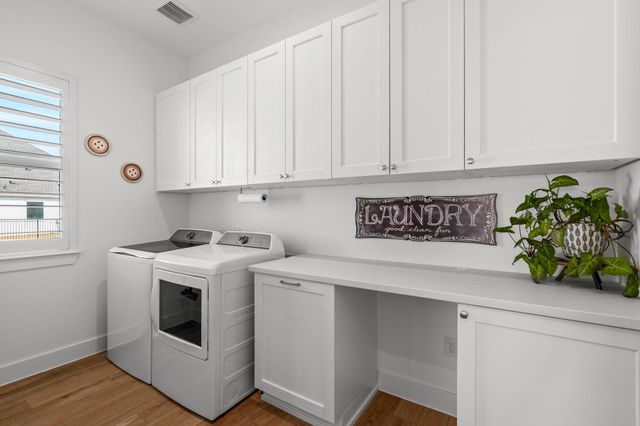 705 Castillo BND, Liberty Hill, TX 78642