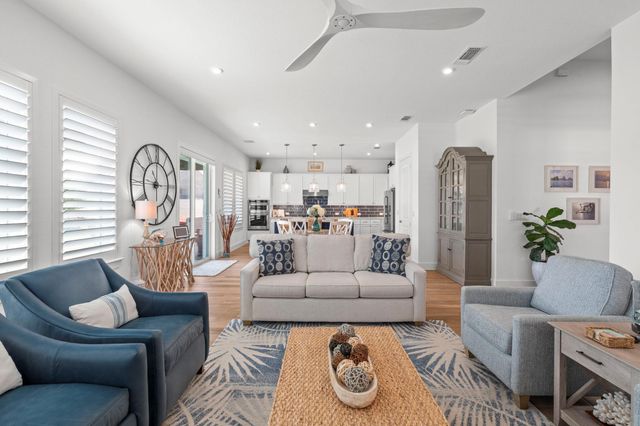 705 Castillo BND, Liberty Hill, TX 78642