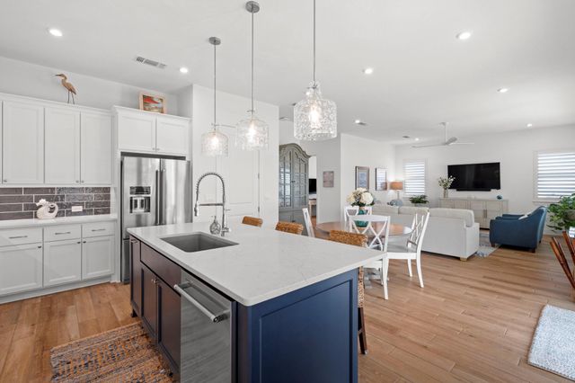705 Castillo BND, Liberty Hill, TX 78642