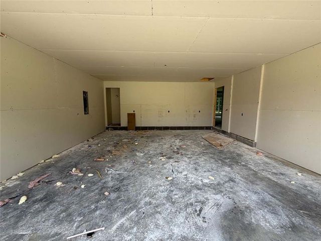 71 NC 8218, Jasper, AR 72641