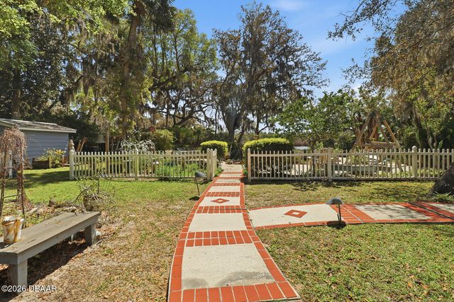 6491 Spruce Creek Road, Port Orange, FL 32127