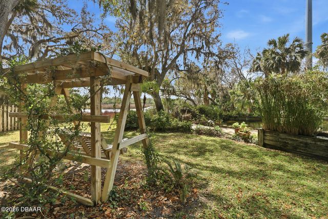 6491 Spruce Creek Road, Port Orange, FL 32127
